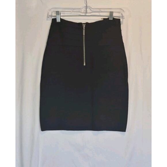 New w/Tag Bebe Black Stretch Highwaist Bandage Skirt Medium Y2K - Picture 3 of 7